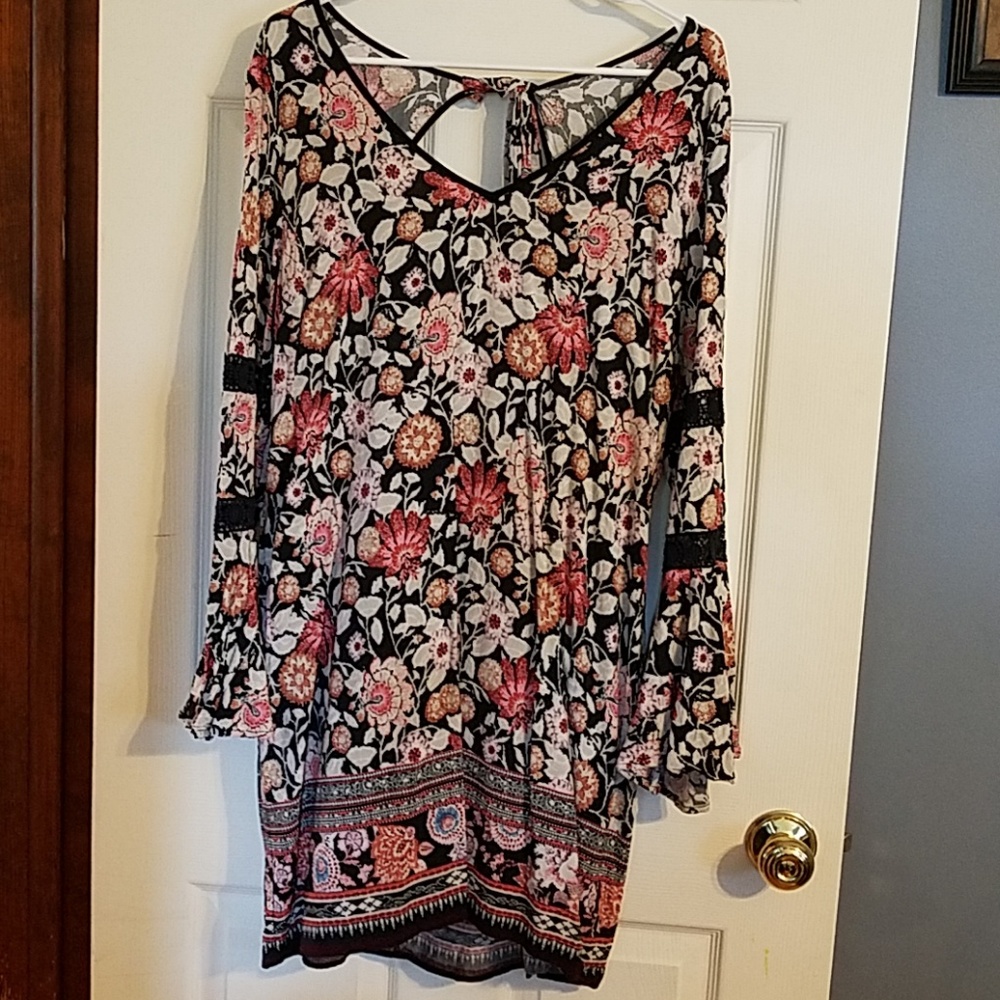 Xhilaration Tunic
